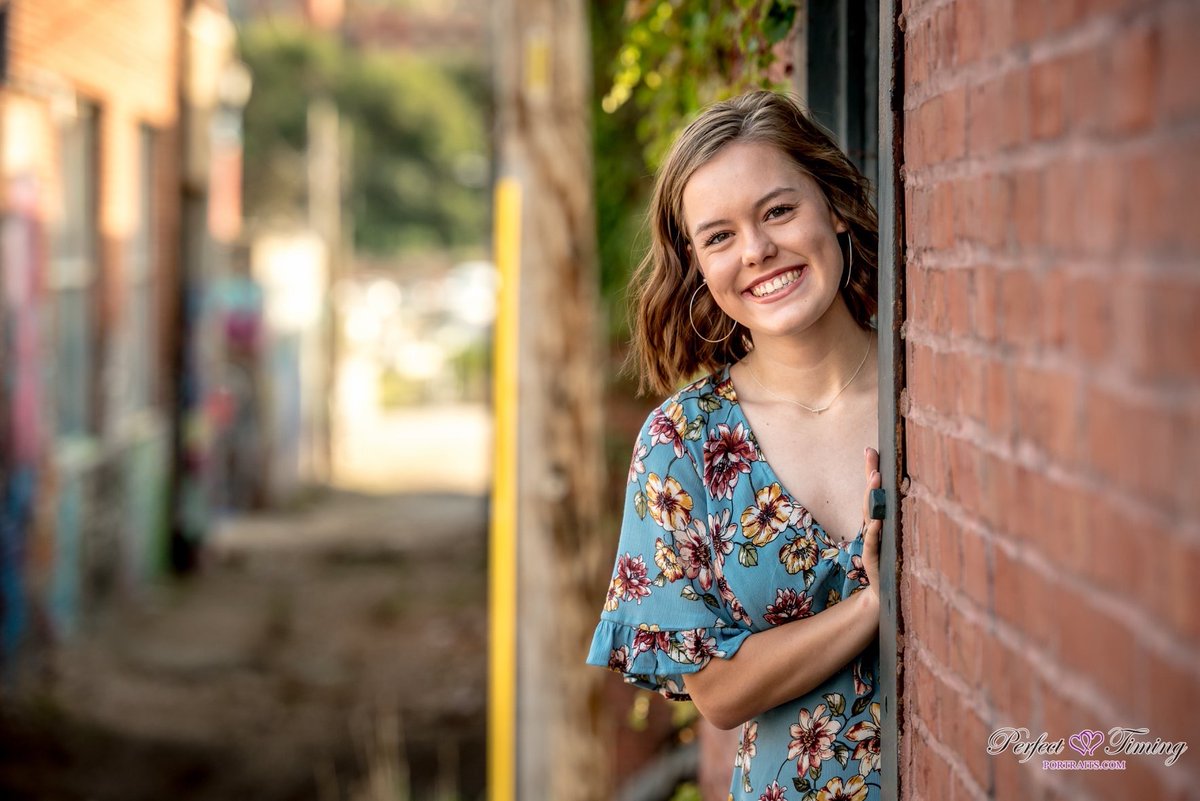 SpoofyCounselor's tweet photo. SPOOFHOUND SENIOR SHOUT-OUT: Kenzie Martin will major in Special Education at Northwest Missouri State. Kenzie was active in Spectrum, Peer Coaching, and Hound Howlin' City Leadership Team. Thank you for your many contributions to MHS, Kenzie! #SpoofhoundSenior #Spoofhoundpride https://t.co/P5dWJfuBJj