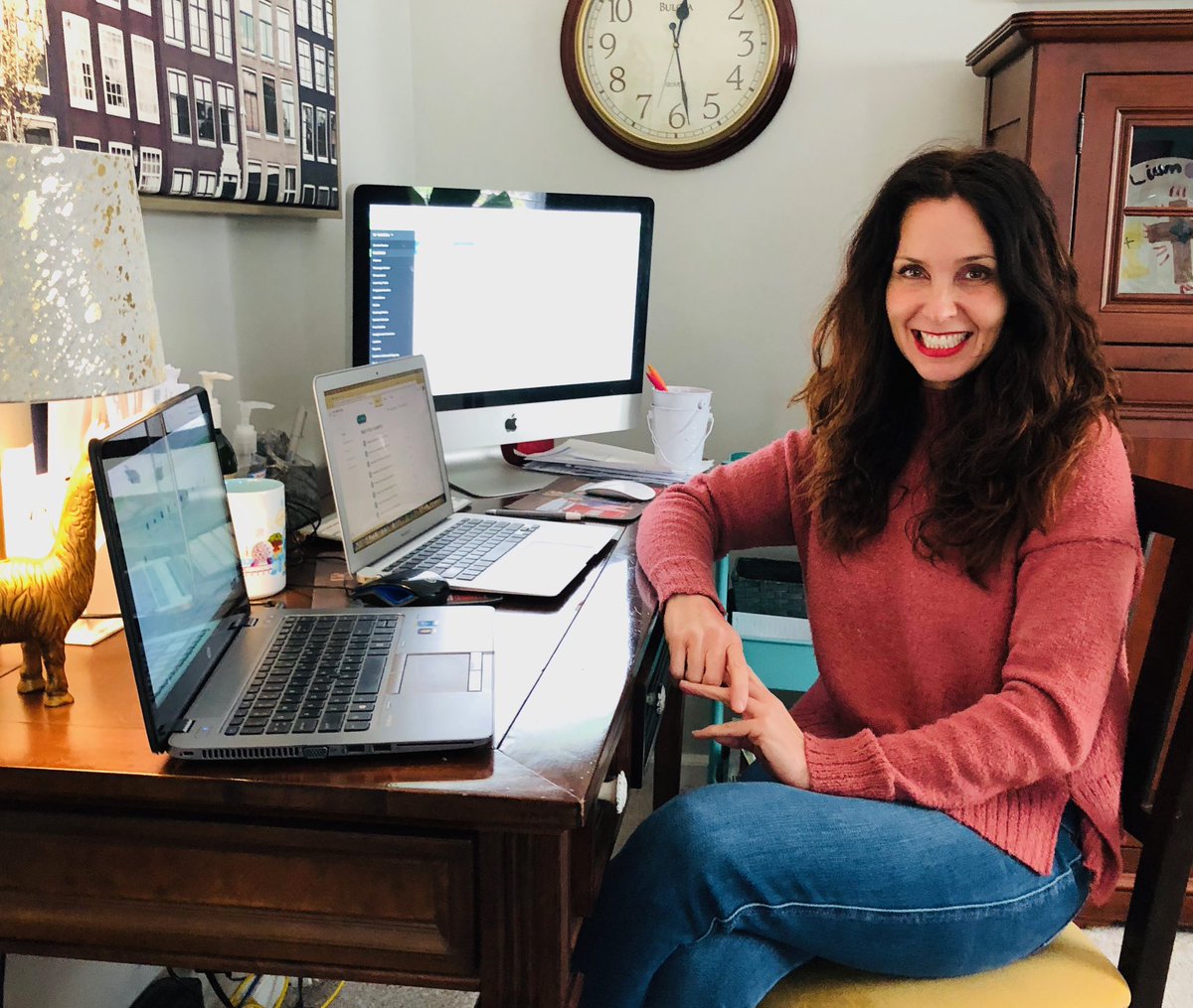 st_mattelem's tweet photo. Tiger Tales Tuesday: Kerry Wahl teaches 3rd grade and has worked within JCPS for 16years. MY WISH FOR STUDENTS...”is that they know how loved and missed they are and that they use this time to try new things.” @JCPSKY #WeAreJCPS #sme1920 #TogetherKy https://t.co/NLXYihl2fw