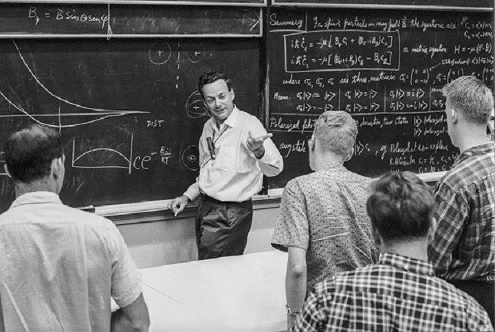Born #OTD 1918: Richard Feynman, probably the most original American-born theoretical physicist of the postwar generation. Feynman made major contributions to quantum electrodynamics, superfluidity and the theory of weak interactions, along with several minor ones.
