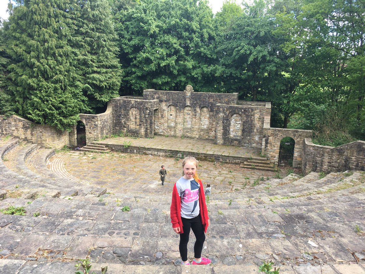 melody_singing's tweet photo. After a busy morning on TTRockstars mum and I went to explore Preston’s amphitheatre @StAnthony3_4S https://t.co/lyHQ2iz7fa