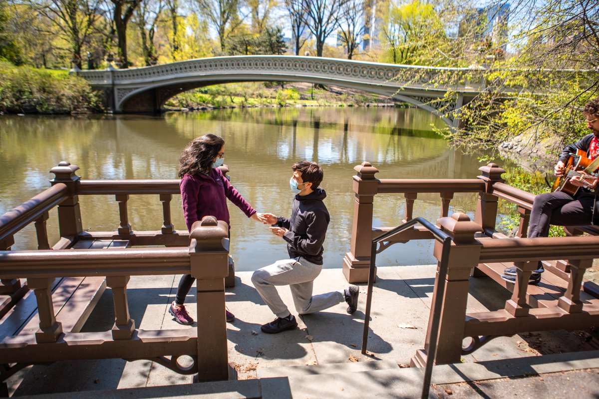 Tatiana_Caic's tweet photo. The new ' normal' 
https://t.co/6jcFrPEzCu
#proposal #engagement #engagedinnyc #heasked #howtopropose #engagementlife #nycproposal #nyccouples https://t.co/lJLLvEoDkp