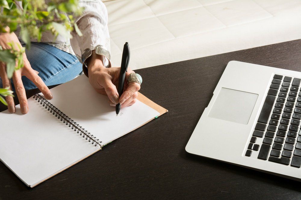 Get the low down on how to write #blogposts from the team <a href="/wearearticulate/">Articulate Marketing</a>. 

buff.ly/2MzRZ2c

By <a href="/wearearticulate/">Articulate Marketing</a> and <a href="/mstibbe/">Matthew Stibbe</a>

#blogging #writing