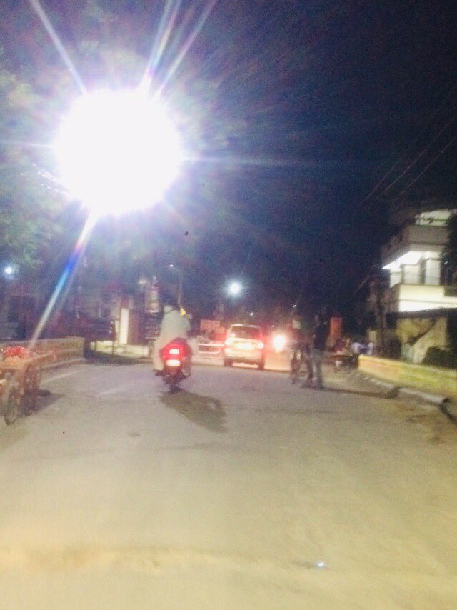 abhispl04's tweet photo. All lights glowing in full fledge during pandemic COVID-19 under supervision of  RECPDCL &amp; EESL at Lucknow ( Zone-02) https://t.co/W2RjB2iT7d