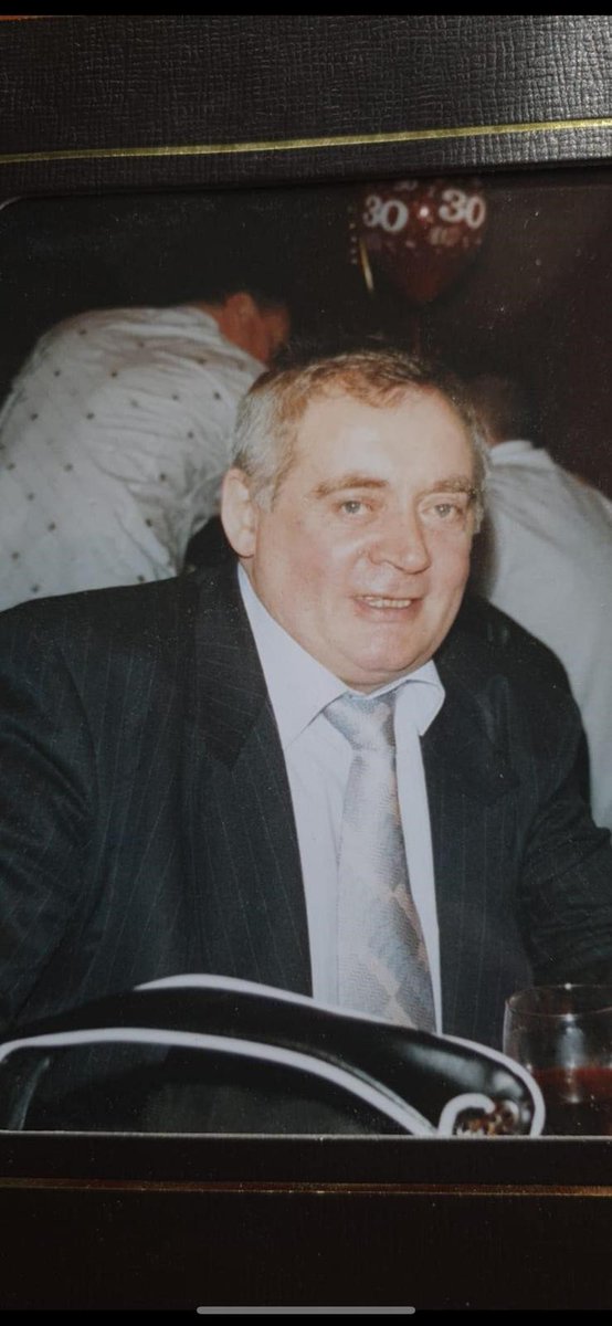 CelticFCSLO's tweet image. Condolences to the family and friends of John Oliver, Oliver's has been the home to the Drumchapel No.1 CSC for many years and John was always a great friend to the Club RIP🍀