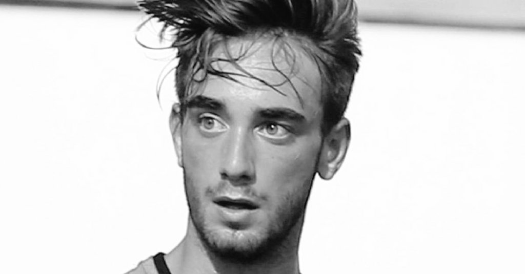 passionsportive's tweet photo. 🇮🇹⚽[DÉCÈS] - Le jeune joueur d'#Atalanta, prêté cette saison à #Legnano, Andrea #Rinaldi, est mort aujourd'hui à l'âge de 19 ans. Il avait été victime d'une rupture d'anévrisme vendredi, alors qu'il s'entraînait individuellement chez lui, à #Cermenate, en #Italie. (@Atalanta_FR) https://t.co/mtf7drH0Us