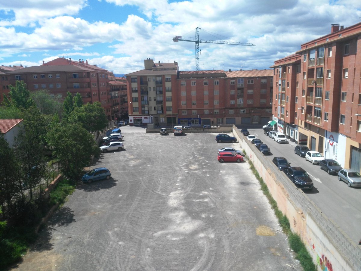 Mañanita soleada a pesar de los negros nubarrones que se ciernen sobre Spain