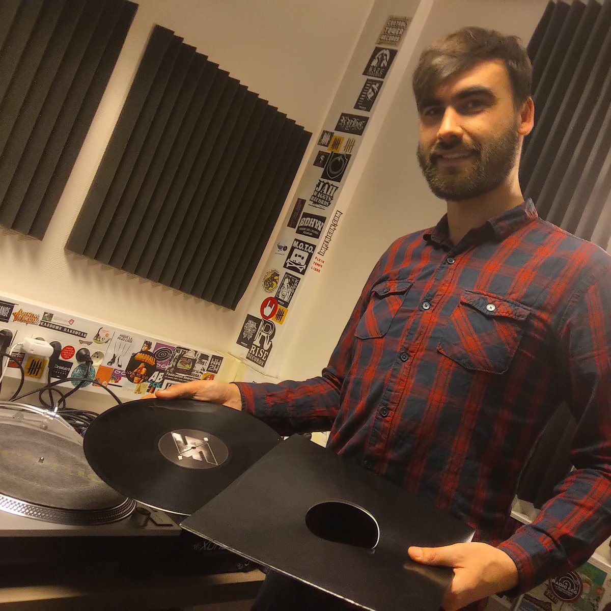 🎂Joyeux anniversaire CKurt, DJ fondateur <a href="/NormandiElectro/">Normandie Electro</a> !🎛️ #discjockey #ckurt #caen #normandie #normandy #electro #birthday