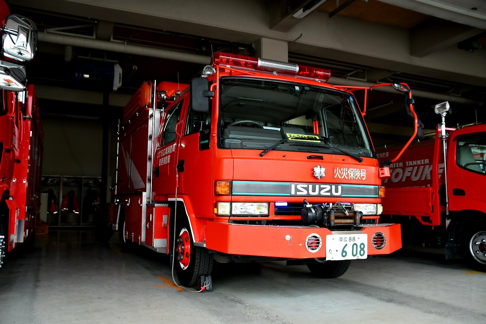 Yahoo!オークション - アメリカ 消防車 3台セット NO11088