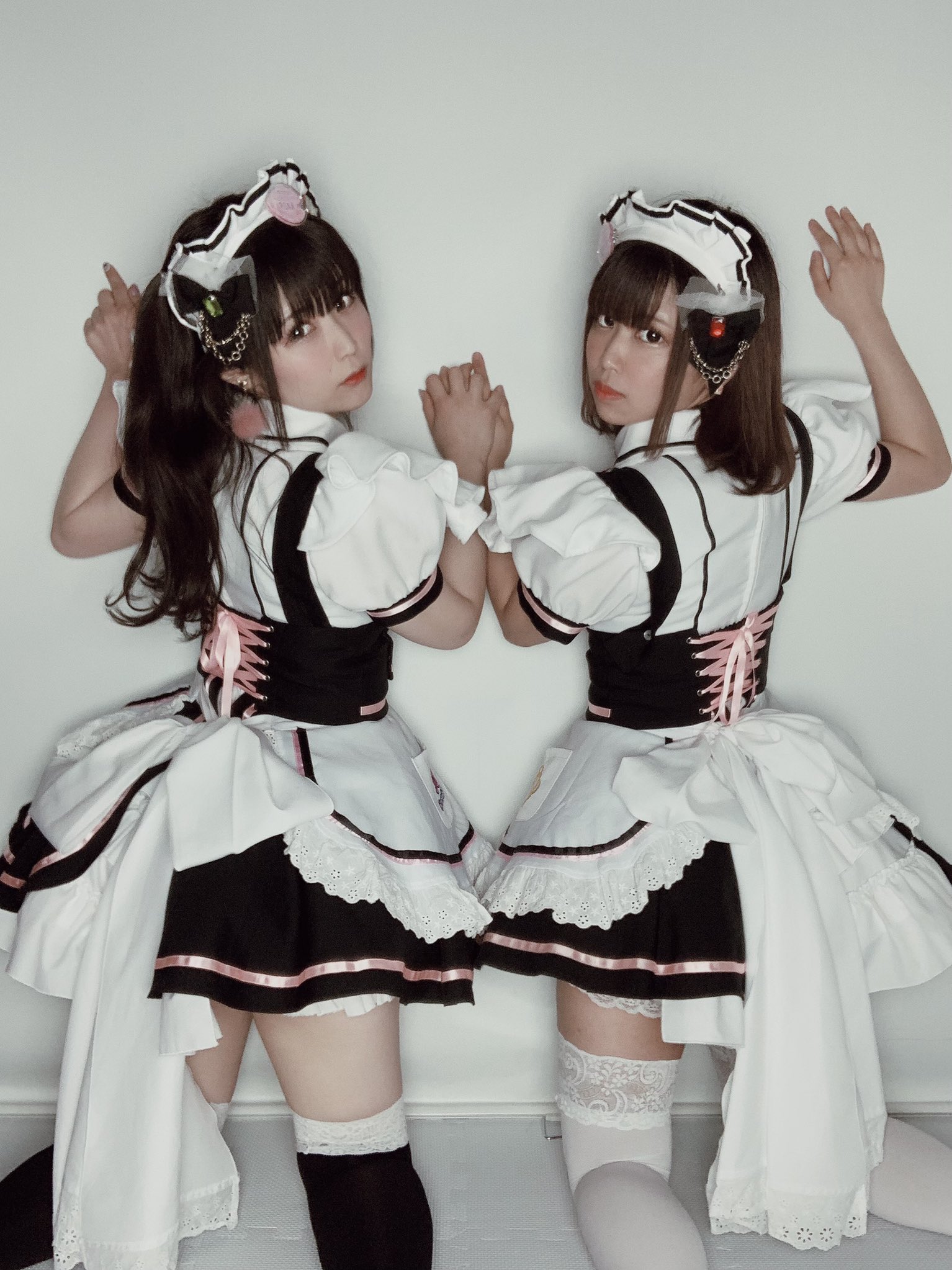 تويتر 公式 めいどりーみん 大阪なんば店 على تويتر 後ろ姿と絶対領域 T Co P4fefxmldi