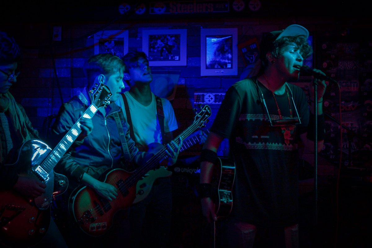 Anxolotes's tweet photo. 13 de diciembre de 2018 en algún Pub del centro.
#Anxolotes #EnBuscadeAmor #AnxolotesEsAmor #PopÑero https://t.co/v4iLDYY8RG