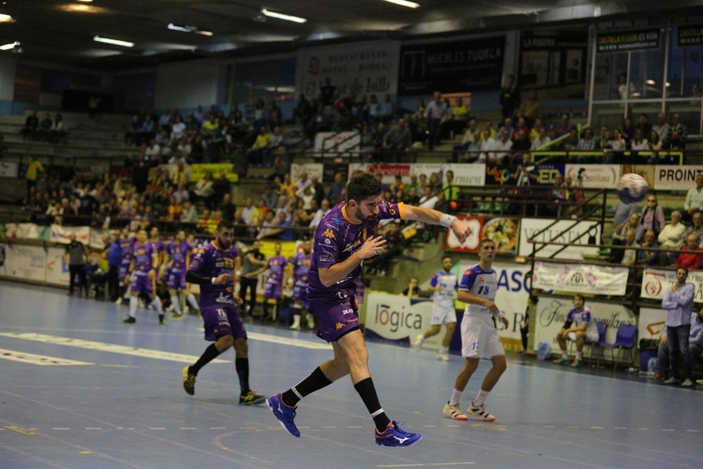 Rodrigo del Val, primera baja en el Blasgón y Bodegas Ceres BM Villa de Aranda diariodeburgos.es/Noticia/Z2120B…

#balonmano <a href="/ASOBAL/">Liga Plenitude</a> #BMVillaAranda