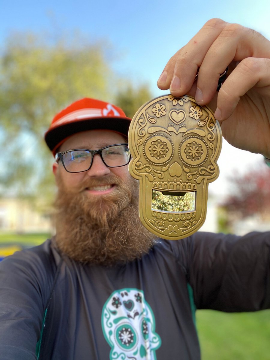 runningwithken's tweet photo. This #MedalMonday is brought to you by the @RAMRacing Cinco de Miler! #CincodeMiler #CincoBR #Bibchat https://t.co/MFgcwfddkL