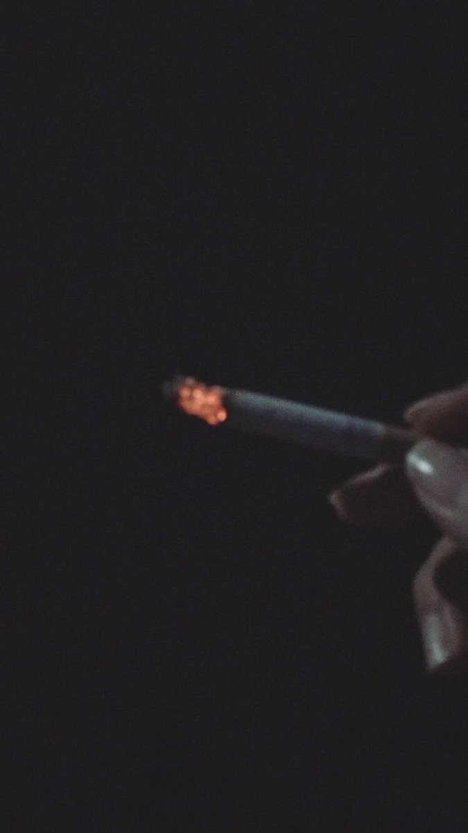 pxsit_'s tweet photo. 🚬 https://t.co/d2GwW3oKGz