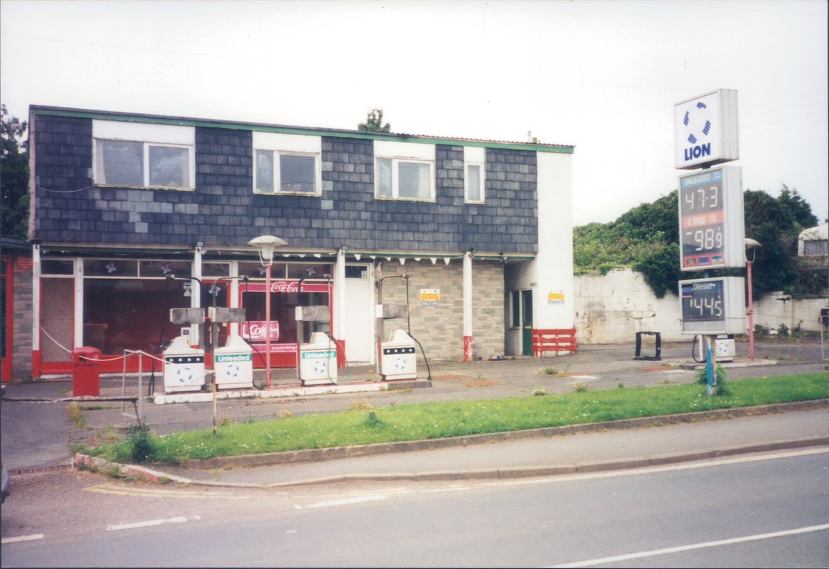 Day 141 of  #petrolstationsLion, South Molton, Devon, 1998  https://www.flickr.com/photos/danlockton/15644240373/  https://www.flickr.com/photos/danlockton/16078021289/A casualty of the opening of the A361 North Devon Link road bypassing the town, this is now Griffin's Yard  https://www.griffinsyard.co.uk  "an organic and natural foods emporium"