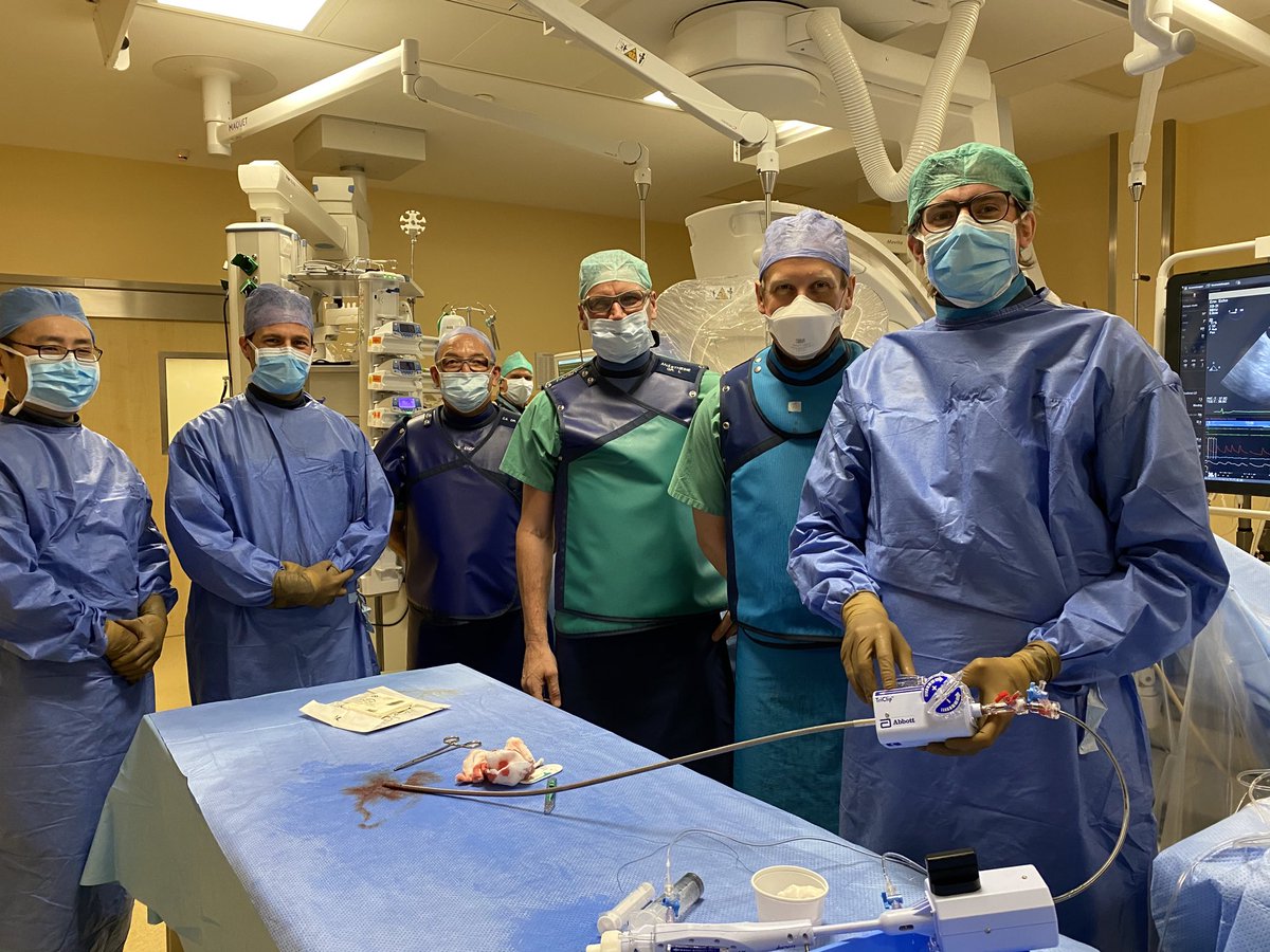 The first 3 TriClip cases (after CE Mark) worldwide just performed at Heart Center Leipzig. Congrats to the team and the perfect results