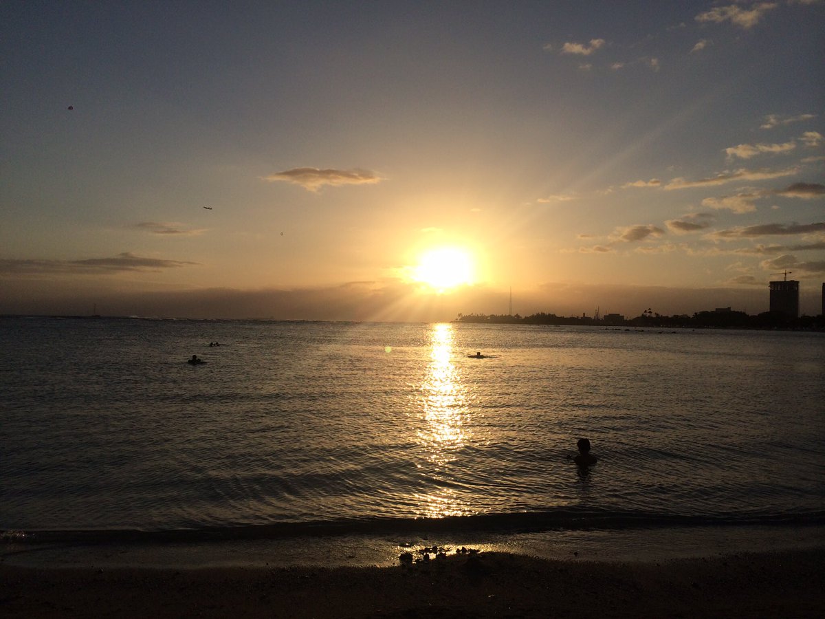 MinORin_StYLe's tweet photo. #コロナ#自粛 だけど
#過去の#Hawaii

#いいね返します#いいね嬉しい#いいねしてね#いいね下さい#いいね100#いいね大歓迎#いいねがえし#フォロアー増やしたい#like返し#followme#followback#フォロー#フォロー返し#ふぉろば#ふぉろば100#相互フォロー#ふぉろー返し#副業#稼げる https://t.co/0e1Aw5KtRn