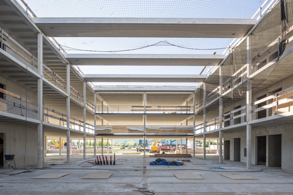 cepezed's tweet photo. The concrete stability structure for the new @WolfertLansing building in Bergschenhoek has been realized at breakneck speed! The supporting structure of the #cepezed &amp; #cepezedinterieur designed building was completed in only 3 weeks. Find out why through: https://t.co/WPH3wDa6rS https://t.co/8p61ATf2wK