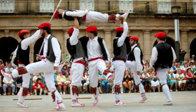 juventud_infame's tweet photo. Es el momento del turismo nacional. Creo que España es un gran país, por su naturaleza, cultura gastronomía, su gente etc etc etc
Haré un breve hilo sobre sitios de toda España conocidos o por conocer, me gustaría que colaborarías y difundierais.
Gracias https://t.co/QDDIkSmX51