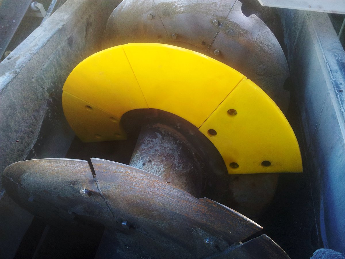 Worn or damaged screw conveyor?
Consider our polyurethane protection, available in bolted or WS2.10 magnetic versions.
temaisenmann.co.uk/ancillary-prod…