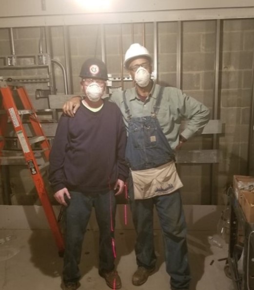 UALocal1's tweet photo. Local 1 members on day and night shifts for Pace Plumbing show off their precision work at NYC Health + Hospitals North Central Bronx. #unionproud #plumbers #nyc #essential #bronx #plumbandlevel @NYSPipeTrades @UAPipeTrades https://t.co/1lzII4bd9n