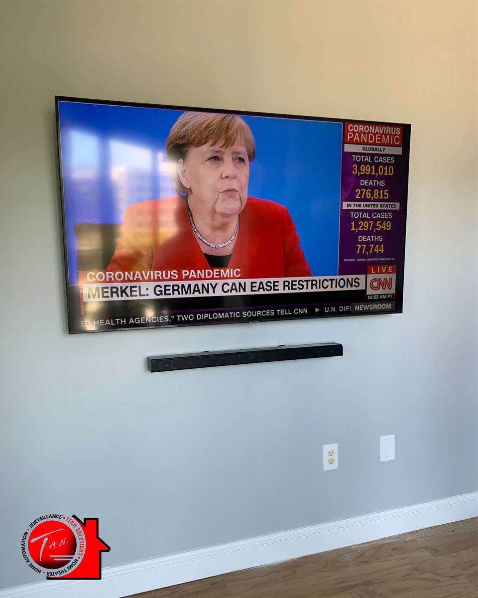 Tantechs's tweet photo. Flat screen TV installation with sound bar. No wires.
No other way!
.
.
.
“Experience life, Twice As Nice”
📞 800-789-3722 https://t.co/xlAvdj4vPb