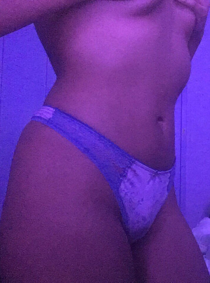 angel 🕊 tweet media