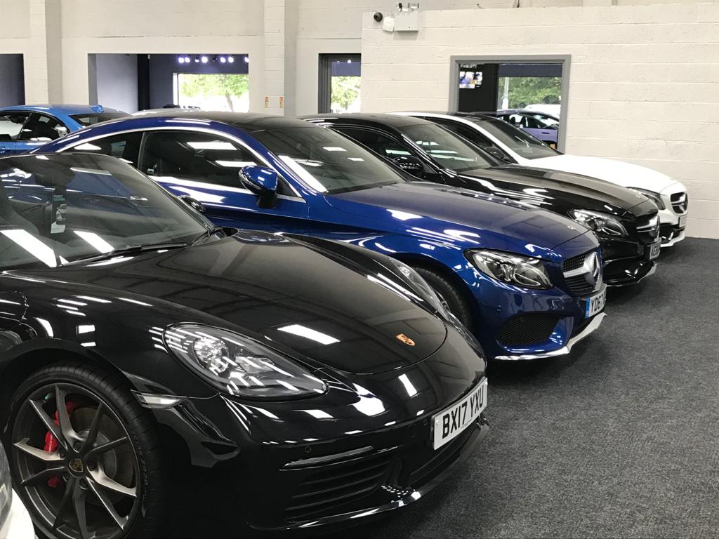 Clean coupes! 

We are working hard behind the scenes to get ourselves ready for when it is safe to re-open. 

hubs.ly/H0qmQ8P0 

#cars #fastcars #performancecars #sportscars #luxurycars #coupes #4x4s #amtauto