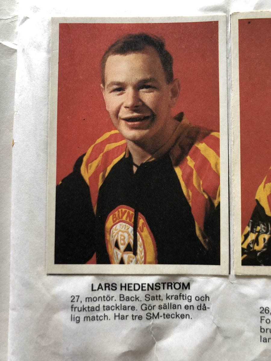 HerrSoderstrom's tweet photo. Dessutom många annorlunda begrepp, som sällan används numera. Långdistansskytt, humörfrisk, burväktare, vindsnabb, sargspelare, reserv, uteförsvarare, skjutstark, genombrottsfarlig och inte minst klubblojal. https://t.co/16cEDAaj1v