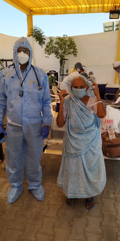 civilhospamd's tweet photo. 90 year old woman triumphant against covid 19 @civilhospamd her treating doctor Dr Kartik stands proudly beside her 
@pkumarias @JayantiRavi @JpShivahare @GujHFWDept @jpmodi1915 https://t.co/idyAySMA8x