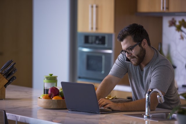 Quest's tweet image. Deliver a hassle-free remote service desk experience.  Learn how to apply the ITSM tips and best practices in this webcast to help your team thrive. Register today. #Quest #KACE #HelpdeskTips #RemoteHelpdesk
ow.ly/46cU50zAHrE