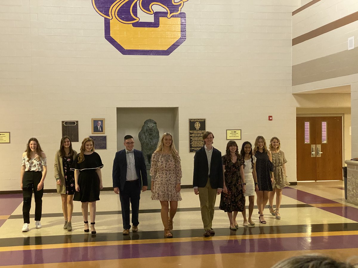 cjmarczak's tweet photo. It's crazy to think this would have been the last full week of the 2019-2020 @MauryCoSchools school year! What a year it's been with an unexpected @MNightShyamalan type ending! #growmaury #mcpskeys #goodmemories https://t.co/TVqf9GXeq3