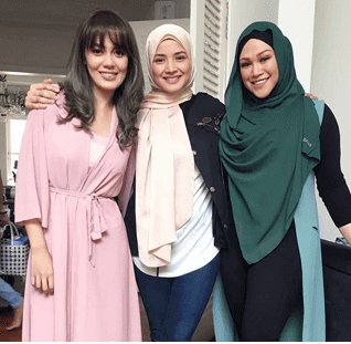 On Twitter Ni Cerita Aduhai Esah Tv3 Aisyah Lima Puluh Sen Tu Astro Ria Yang Tu Pon Cacat Gak Nama Aisyah Tapi Suka Kumpul Duit 50 Sen Umur 40 Lebih Masa Scene