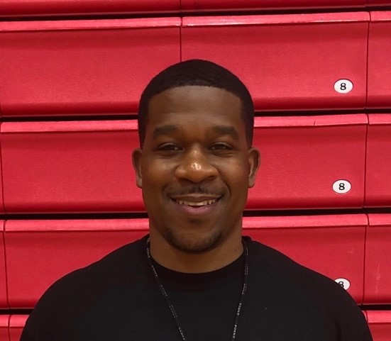 Blue_Devils_SHS's tweet photo. SHS Athletics is proud to announce Drew Fountain from Fishers HS will be joining Shortridge as our new head boys basketball coach! Coach Fountain will also be Special Education Inclusion teacher for the 2020-21 school year. Welcome Coach, we're excited for the future! #WINtheDAY https://t.co/yVYbgoiq4y