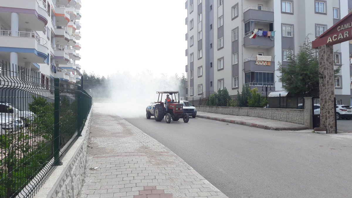 kadirlibel's tweet photo. Belediyemiz Sağlık İşleri Müdürlüğü ekiplerimiz tarafından Haşere ile mücadele çalışmalarımız aralıksız devam ediyor. https://t.co/5kRDCIDKv5