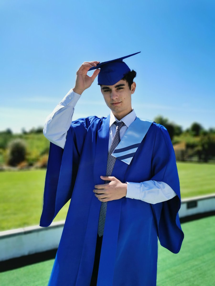 RVennettilli's tweet image. High School ✔️