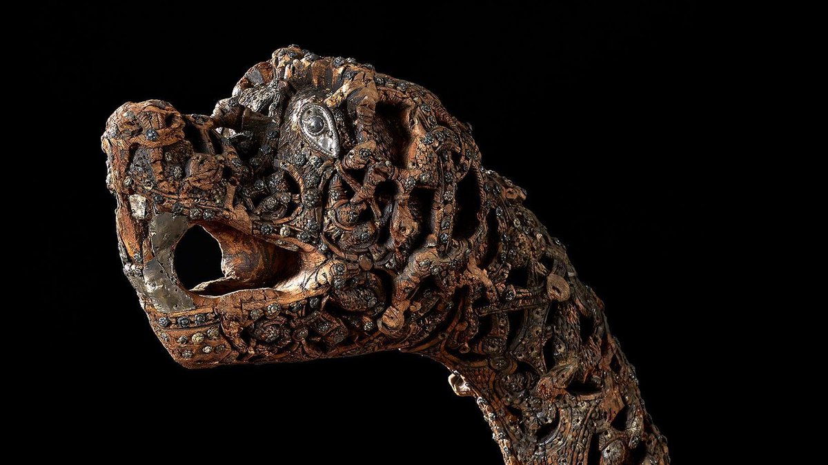 OxLifelongLearn's tweet photo. Our #TutorTakeover today is from @davegrifx Associate Professor in Archaeology, who recommends the Viking Ship Museum’s website! Explore the ships and take a tour of the fourth wing - where you can view all of the detailed grave gifts found with the ships. https://t.co/gkbUwhzqlm https://t.co/ktzxTNmpEe