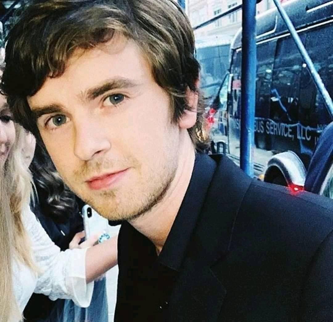 seale15's tweet photo. Shared from Photos app
1 photo @seale15eastcoast Okay guess what show we are not seeing tonight Monday May 11, 2020. This handsome face is the clue, LOL Right #TheGoodDoctor #GoodDoctorABC @gooddrwriters @shorez #FreddieHighmore #TGDsquad @FanPage @DrShaunMurphy https://t.co/YYJw383J6F