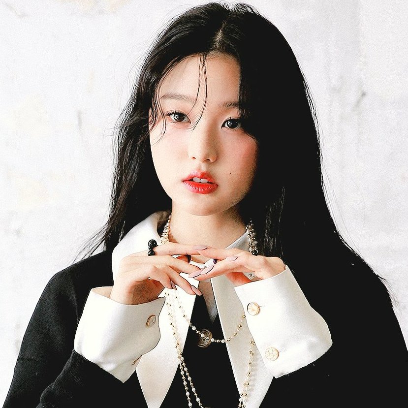 yellowwwiiing's tweet photo. Aesthetic pack of Jang Wonyoung IZ*ONE’s

( Rt / love when you need to save this picture and don't forget to follow me. ddanke ) https://t.co/HTK2QWVhH3