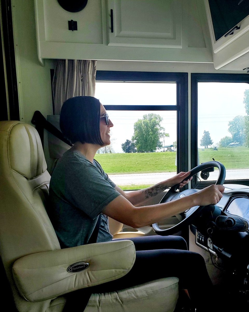 BetzAdventures's tweet photo. Another successful move day! Does anyone else feel super #grateful when all your slides come in perfectly and nothing goes wrong on a travel day? Lol. #motorhomeliving #fleetwoodsouthwind #rootless #homeonwheels #driveandpull #fulltimetravel #rvcouple #rvcommunity https://t.co/ntht82vzyJ