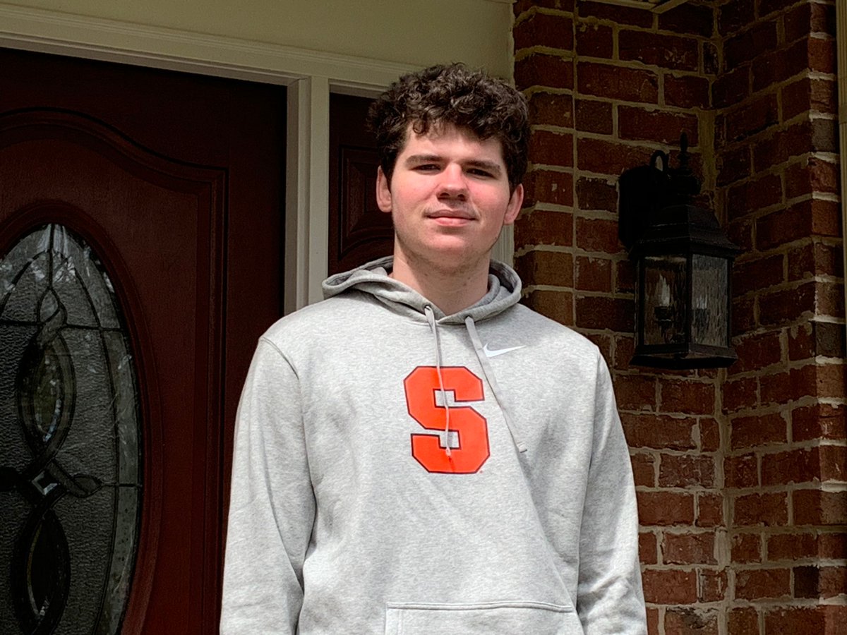 BishopEustace's tweet photo. #BE20GoesToCollege- Congrats to John Stone on his acceptance and decision to attend Syracuse University. He plans to major in Biology. John chose Syracuse for its strong research programs, campus size, and school spirit. #WeAreEustace #TraditionStrong https://t.co/rg8D7xJcoL