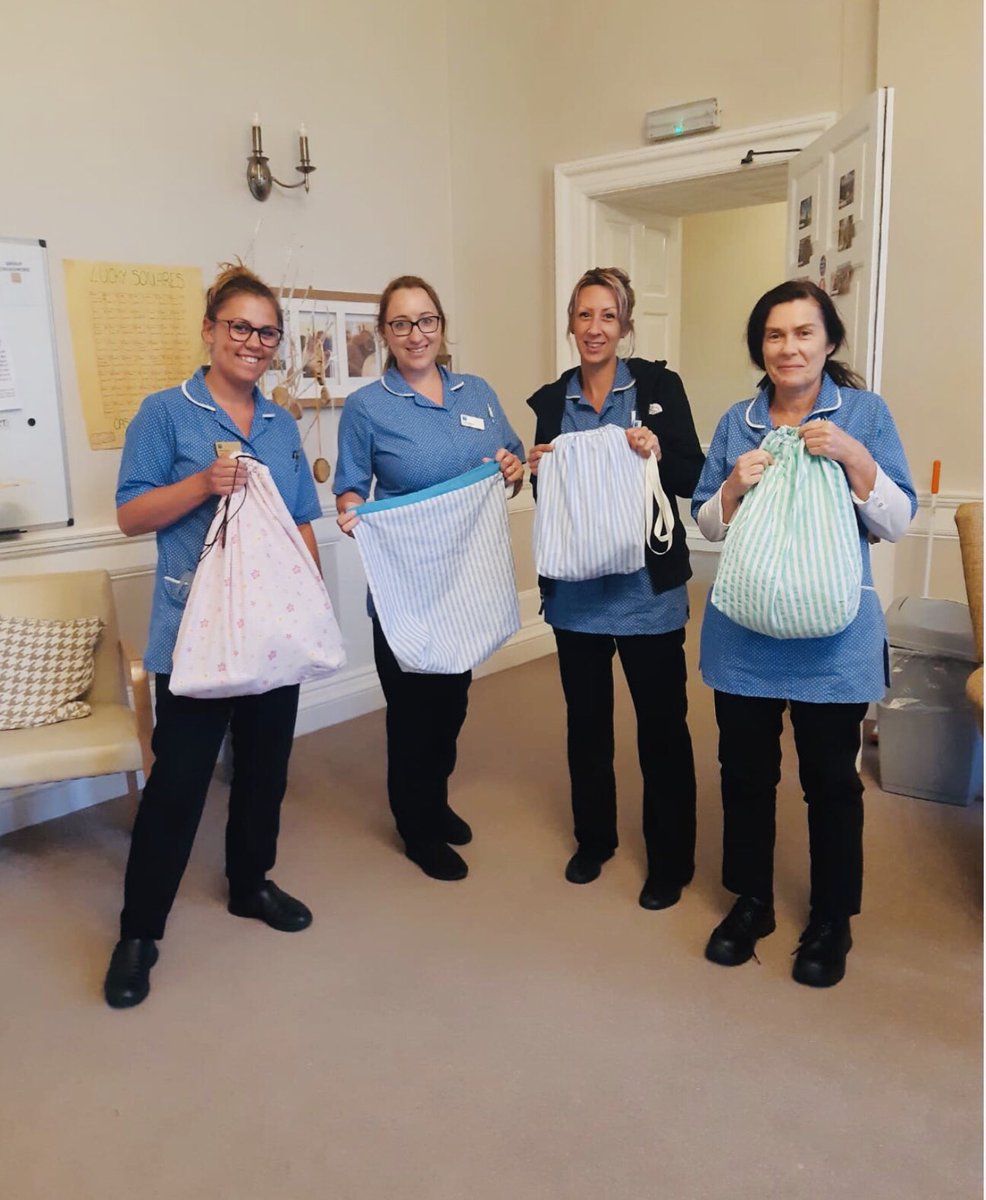 CorshamDesign's tweet photo. These wonderful ladies are incredibly pleased with their scrub bags all made by our very own Paige in yr8! #proud @corshamschool https://t.co/iyQ4lZD29a