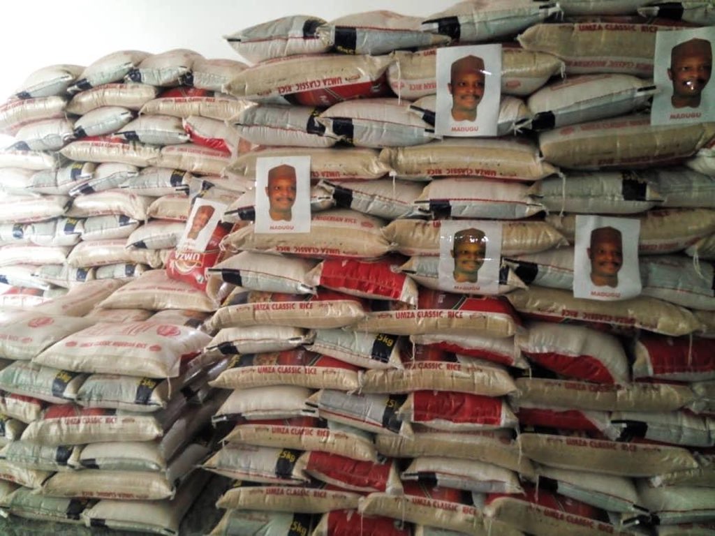 ArdoMuhd's tweet image. Distrubution of Kwankwasiyya #palliatives commence across the 484 wards of Kano State.