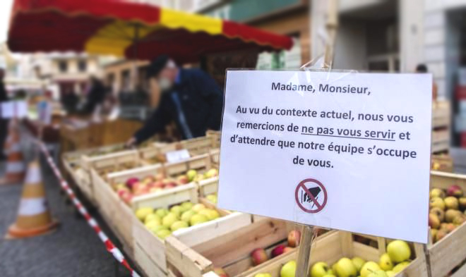 EN ACTION SUR LE MIN | Le Petit Cévenol transforme son étal. "Nos clients font le choix de venir au marché, plutôt qu'en grande surface. Il n'est pas question pour eux de changer cette habitude. C'est réconfortant."
> à lire : min-grenoble.fr/actu.php?id=249
<a href="/Marchesdegros/">FMGF</a> #grenoblealpes