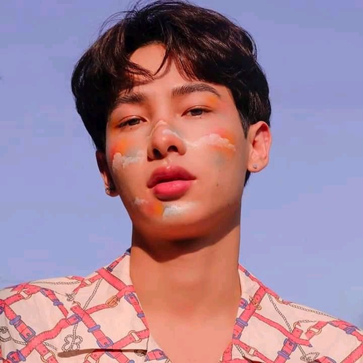 Fnbysmeh's tweet photo. Gun Atthaphan the man of your dreams. Gun Atthaphan is aesthetically beautiful, indeed. https://t.co/McrzqQRRV2