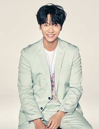 Official WebsiteAkan ada update airen storage pada website resmi setiap hari Selasa, Kamis, dan akhir pekan (bonus)  Dengan ketentuan yang harus dipatuhi Cr  http://leeseunggi.com  #leeseunggi  #airen  #이승기  #leeseunggiofficialhomepage