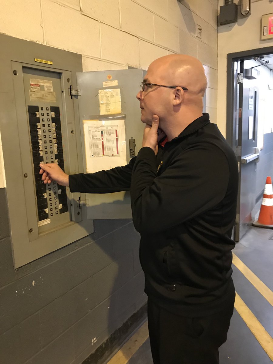 ny1441's tweet photo. Verifying all panels by Thomas Owczarczak @safetylakeshore @safetyfirstNED #NEDshocking https://t.co/yAvrn1zfKQ