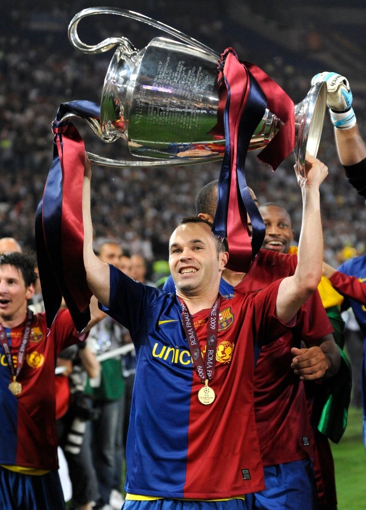 SomelBarcaFC's tweet photo. 🔥 Hoy está de cumpleaños el gran Don Andrés Iniesta, leyenda pura del Barça.
#FCBarcelona #infiniteiniesta https://t.co/kcIATji1Nw