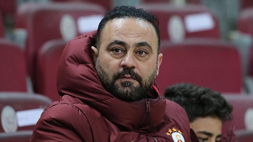 ctthaber's tweet photo. Galatasaray Futbol Takımı Yardımcı Antrenörü Hasan Şaş, kişisel Instagram hesabından yaptığı paylaşımla istifasını duyurdu.
#galatasaray #hasanşaş https://t.co/0ZaTmIoAlV