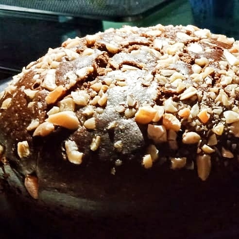 ZaikaZindagi's tweet photo. #homemade 
Chocolate nuts cake 🤤🤤 https://t.co/VSPV9XwSXa