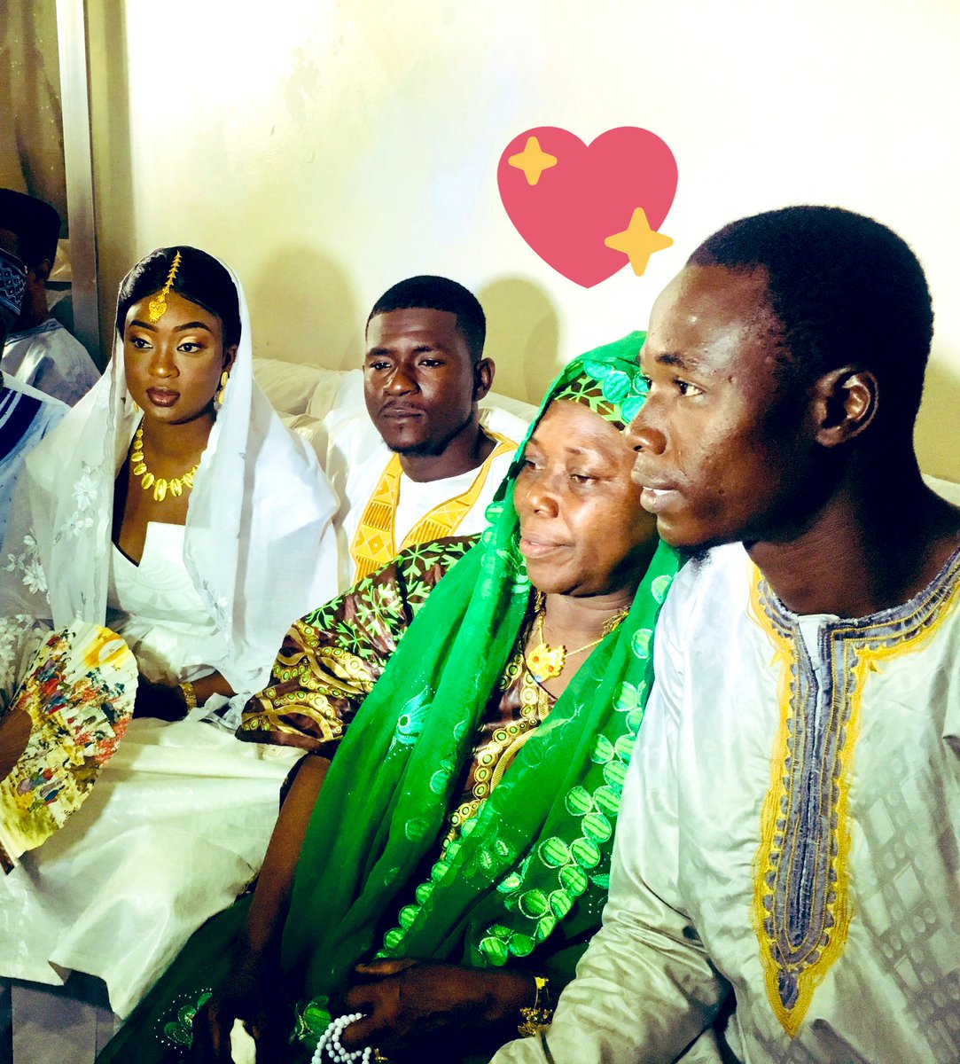 OumarKo36972358's tweet photo. HAPPY MOTHER’S DAY TO ALL 
💕💕💕 
Longue vie à nous 🙏🏿🙏🏿🙏🏿 https://t.co/lOrXQcoNcl
